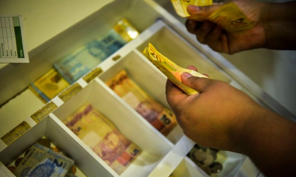 43% dos brasileiros não têm reserva para imprevistos, mostra Datafolha 1 Imprevistos